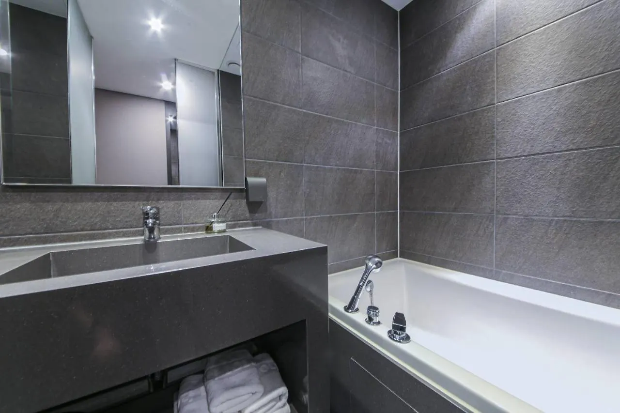 Zam 101 Hotel Busan 2*,
