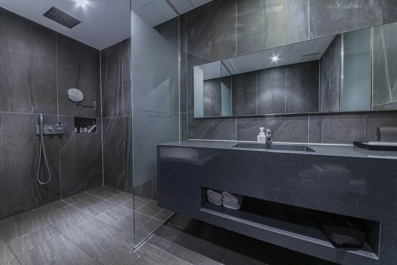 Zam 101 Hotel Busan